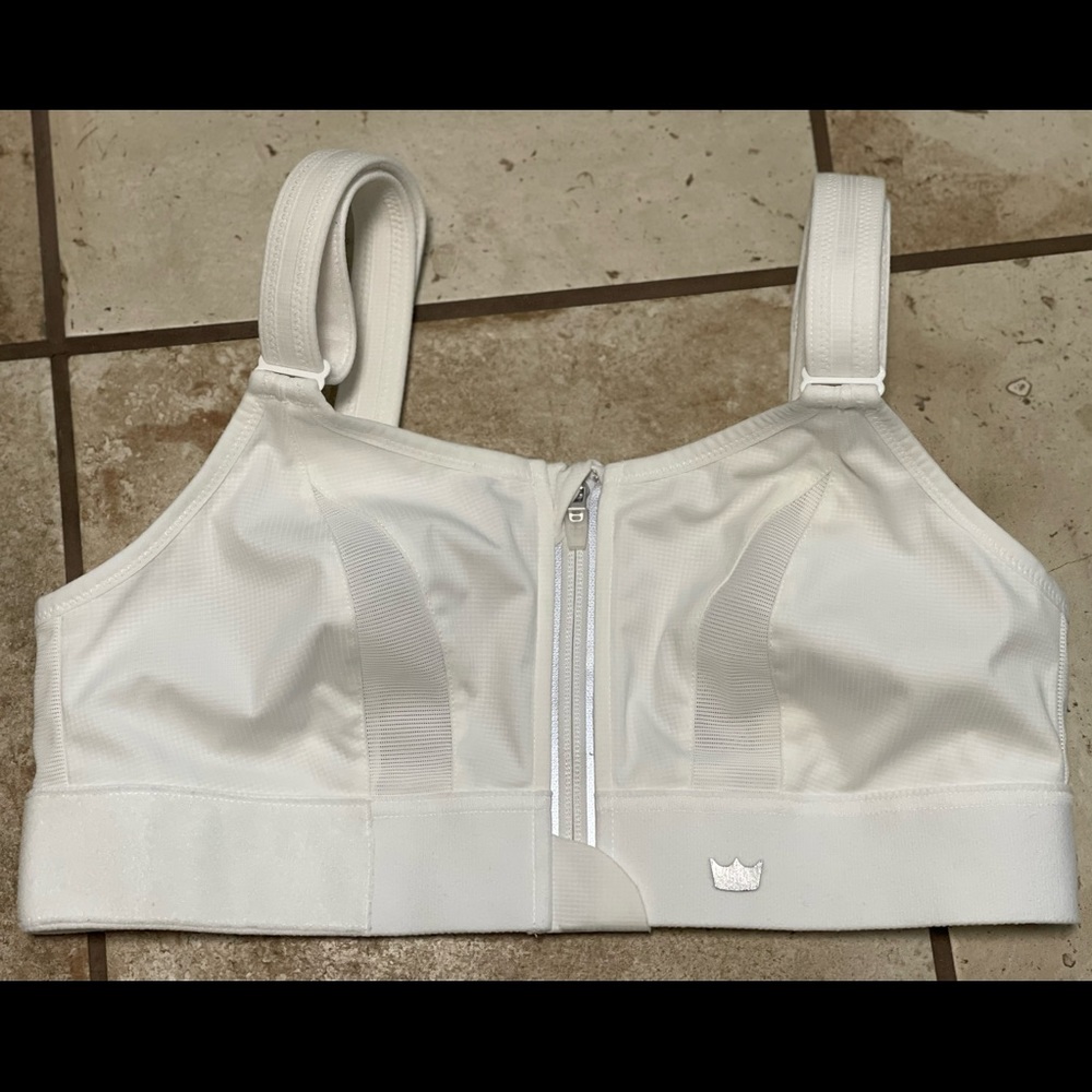 Shefit Bra size medium